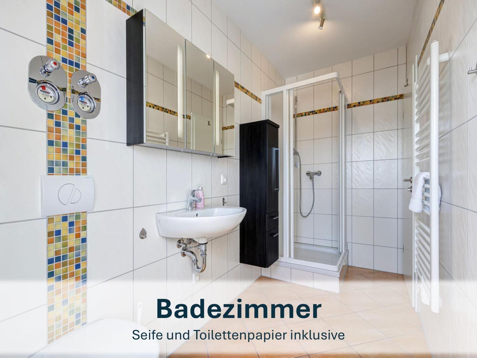 Peenemuende, Seglerhafen St Schoner 7, 13, 14 Bagian luar foto